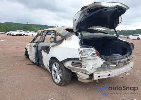 2015 Chevrolet Impala Lt z USA, uszkodzony, nr VIN 2G1125S39F9187989